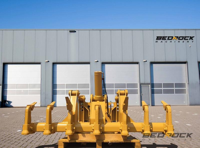 Ripper, Multi shank, Bedrock 14H Motor Grader
