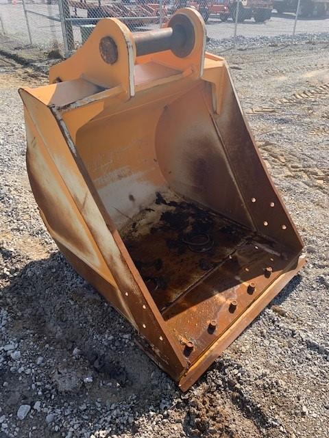 Digger bucket 18 inch wide for 8 ton Hitachi 