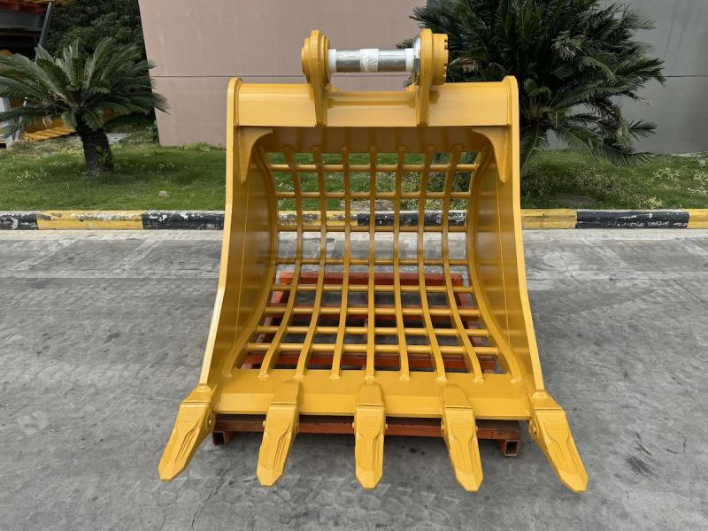 Bucket, 54” Skeleton Bucket fits CAT 324 1.59m3 CB Linkage