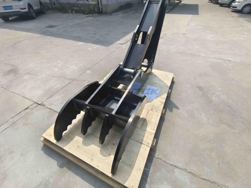 Thumb, 10 - 20 ton Excavator Manual Thumb, Pin Grabber, Equal Teeth, 4 Teeth, 28...
