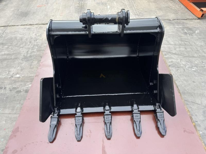 Bucket, 30in Heavy Duty Excavator Bucket fits CAT 304 Excavator