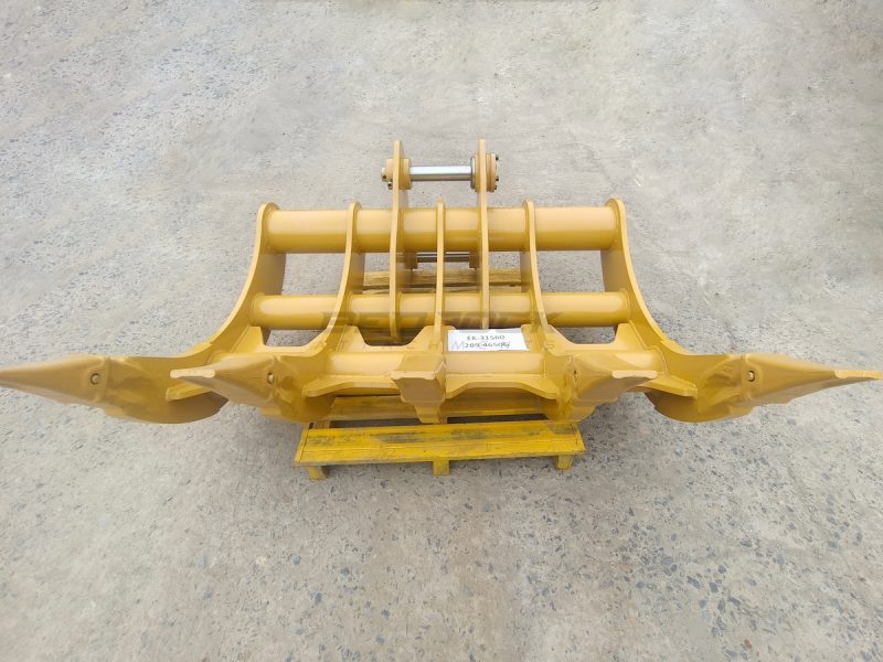 Rake, Root, Excavator Rake 60in, 2 x 70mm Pins, 315 Linkage