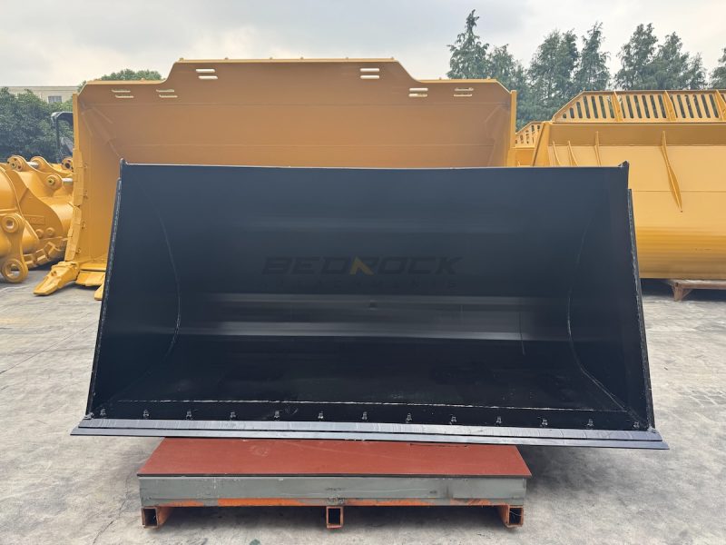 Bucket, 1.3m3, 81in ISO Coupler Bucket for CAT 906 - 908