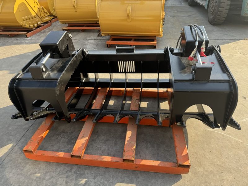 Grapple, Skid Steer Loader Grapple Rake 2136 mm (84 in)