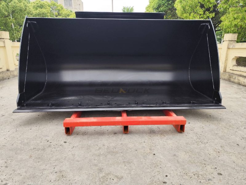 Bucket, Loader General Purpose Bucket for ISO, Horizontal Pin Quick Coupler CAT ...