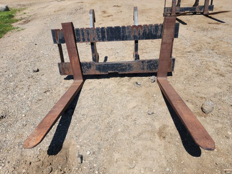 Forks, Pallet, CATERPILLAR CAT BACKHOE IT FORKS 61 X 48